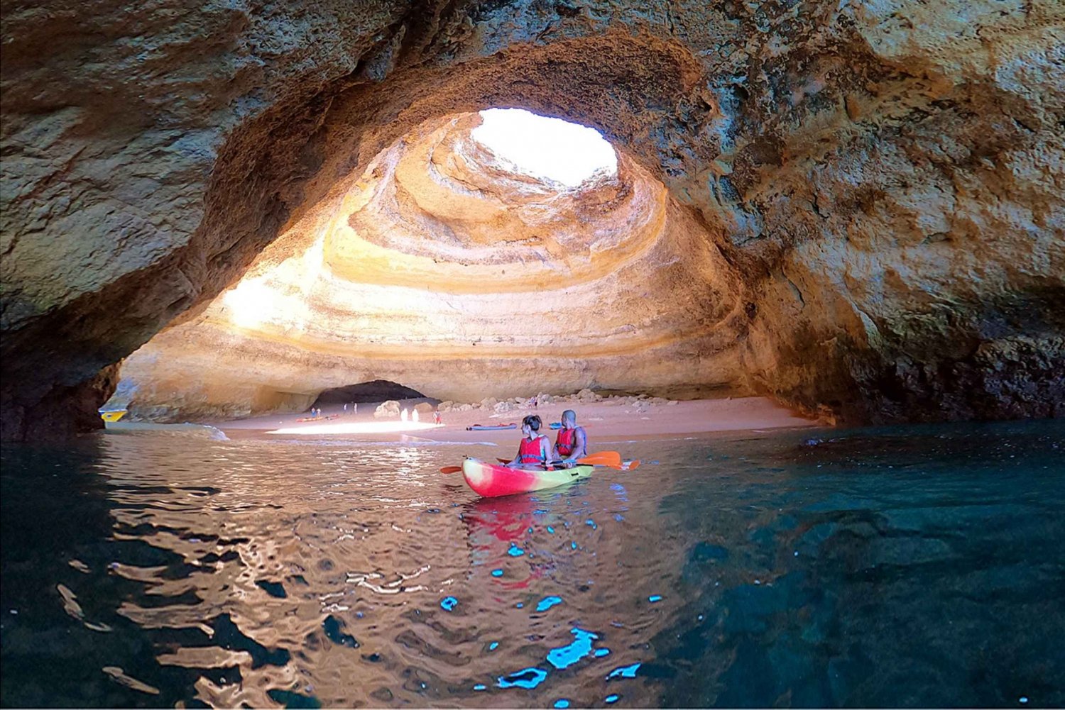 Benagil: Kajakking i Benagil-grottene og Marinha-stranden