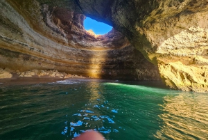 Benagil privat båttur till Benagilgrottorna