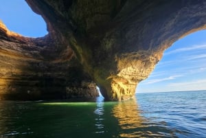 Benagil privat båttur till Benagilgrottorna