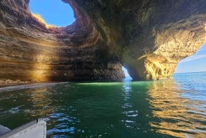 Benagil privat båttur till Benagilgrottorna