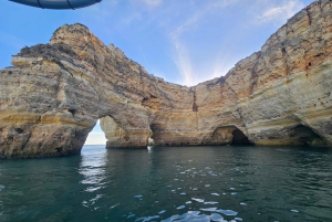 Benagil privat båttur till Benagilgrottorna