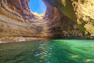 Benagil privat båttur till Benagilgrottorna