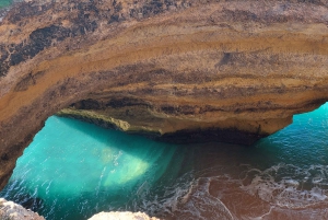 Benagil: Sunrise or Sunset Sea Kayak Tour