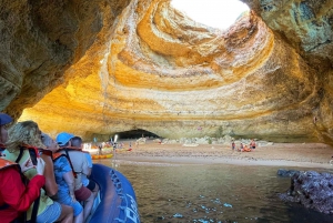 Boat Cruise to Algar de Benagil from Lagos