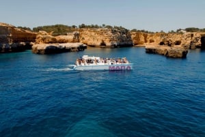 Crucero en catamarán: Cuevas y Costa hasta Benagil