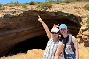 Day trip to Algarve, benagil cave and Portimão from Lisbon