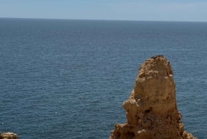 Day trip to Algarve, benagil cave and Portimão from Lisbon