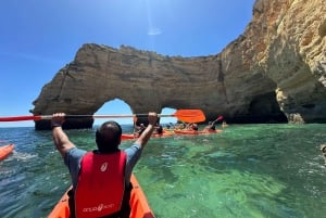 Day trip to Algarve, benagil cave and Portimão from Lisbon