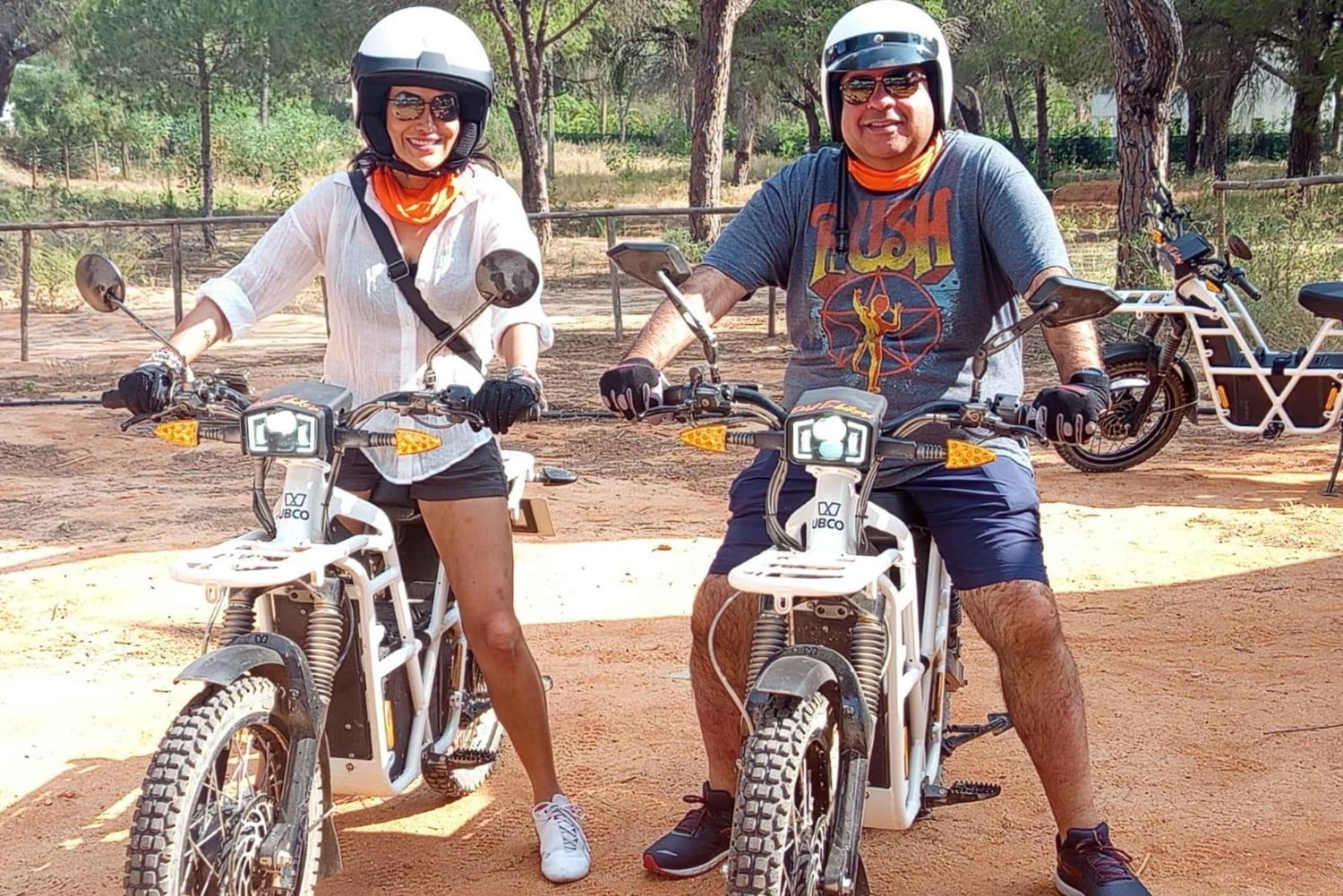 Découvrez Loule : visite guidée de 3 heures en motocyclette E Adventure