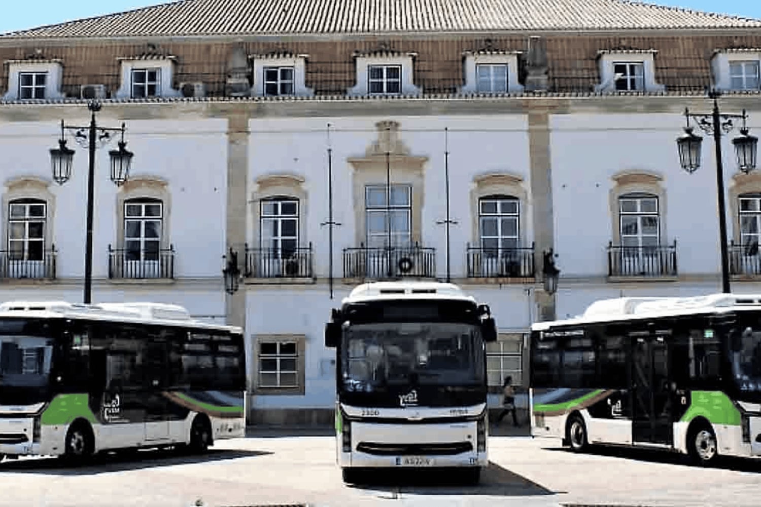 Poznaj okolice Portimão z 3-dniowym i 7-dniowym biletem autobusowym