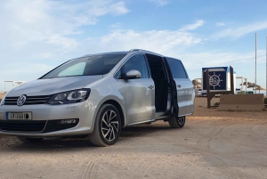 Faro Airport: Private Transfer to Ferragudo & Sagres