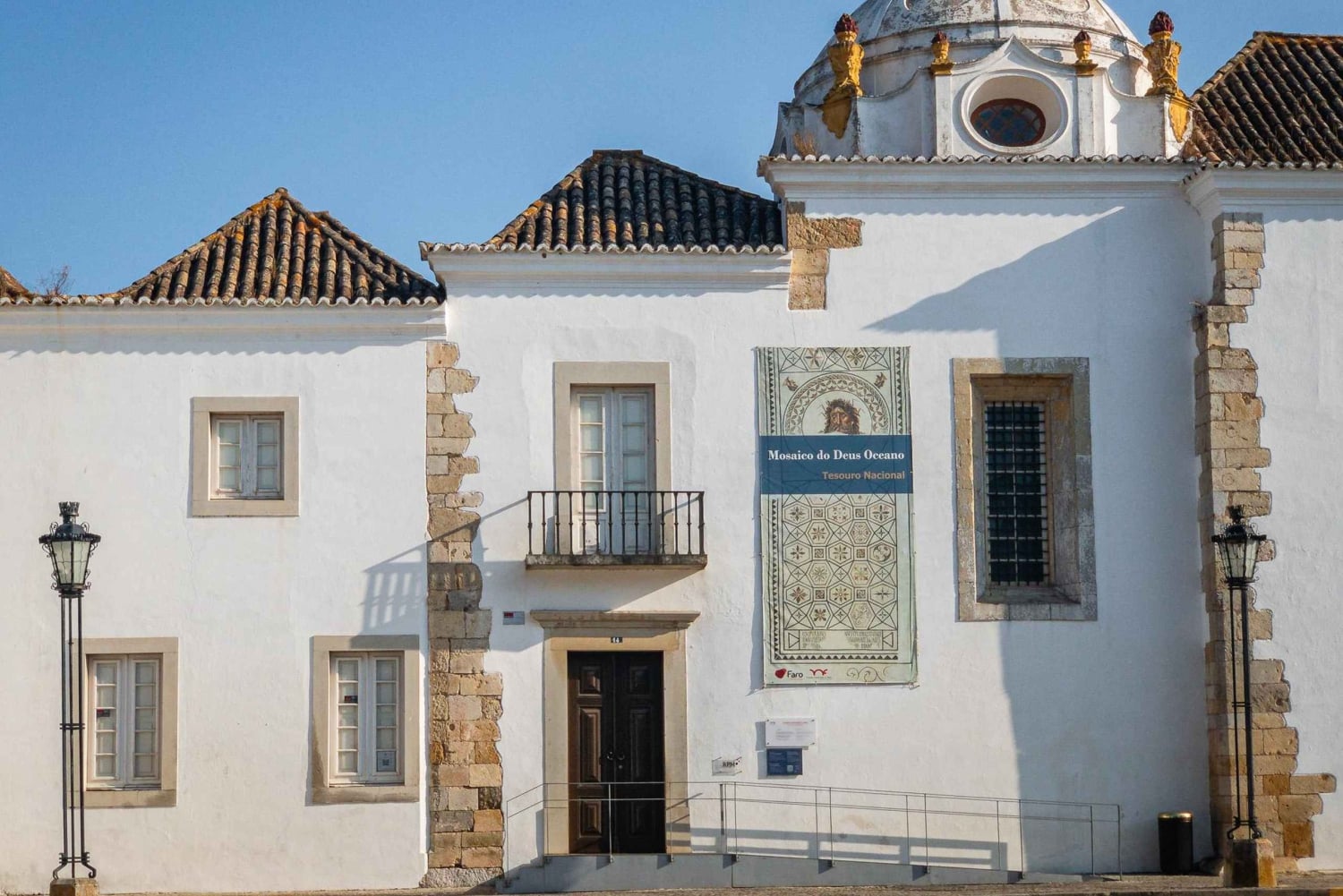 Faro: Private & Flexible Walking Tour in Historic Center
