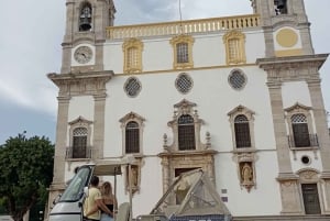 Faro: Private Tuk-Tuk Tour