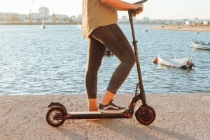 Ferragudo: Elektriske scootere til et sjovt landsbyeventyr