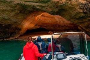 Depuis Albufeira : Excursion en bateau privé dans les grottes de Benagil