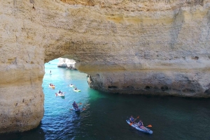 De Albufeira: Passeio de caiaque às grutas escondidas de Benagil