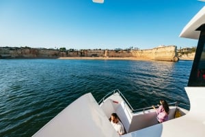 Vanuit Albufeira: Sunset Cruise en Strand BBQ met Open Bar