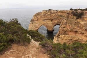 Von Albufeira: Tuk-Tuk Tour zu den Benagil-Höhlen