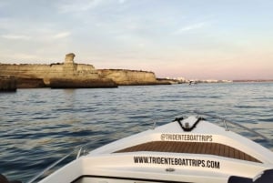 From Armação de Pêra: Private Benagil Caves Sunset Tour