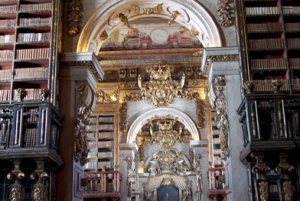 From Faro: 8-Day Tour of Portugal