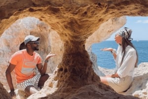 Von Faro aus: Benagil, Algar Seco, Praia Marinha, 7-Täler-Tour