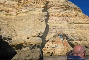 From Faro: Boat trip to Benagil Cave & Praia da Marinha