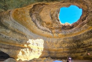 From Faro: Boat trip to Benagil Cave & Praia da Marinha