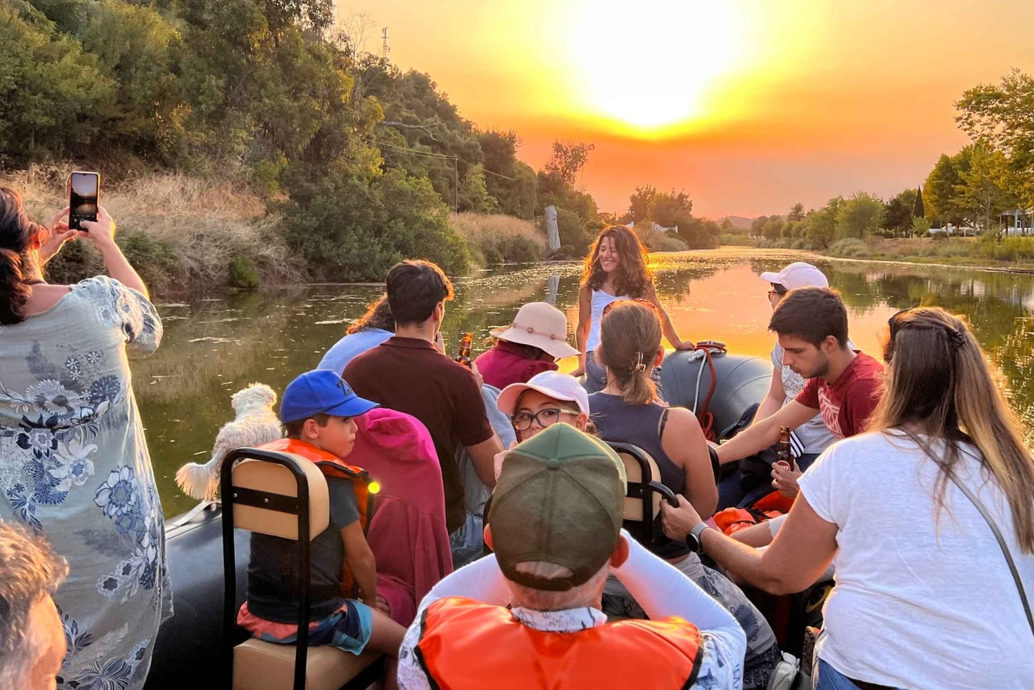 Vanuit Lagoa: Bezoek de stad Silves per boot met Hop Off & Hop On