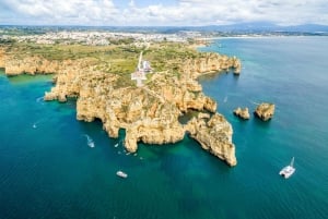 Ab Lagos: Bootsfahrt an der goldenen Küste der Algarve