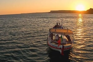 Z Lagos: rejs o zachodzie słońca Ponta da Piedade z drinkiem
