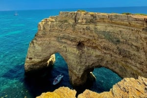 From Lisbon: Algarve Day Trip with Benagil Cave Cruise