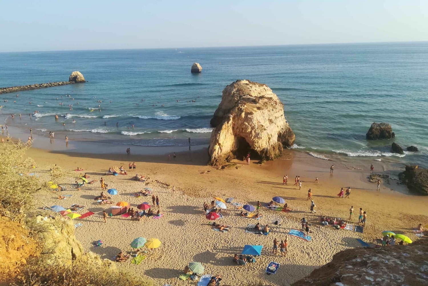 From Lisbon: Private Transfer to Lagos/Portimão/Carvoeiro