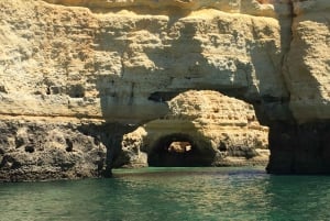 From Portimão: Benagil Cave & Marinha Beach Boat Tour