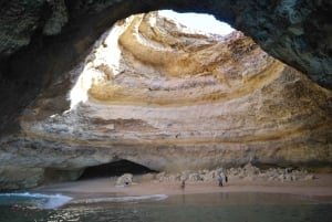 Fra Portimão: Benagil-hulerne og Marinha-stranden bådtur
