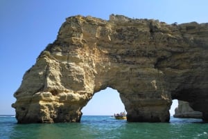 Fra Portimão: Benagil-hulerne og Marinha-stranden bådtur