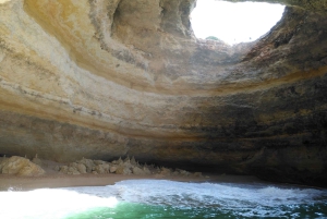 Fra Portimão: Benagil-hulerne og Marinha-stranden bådtur