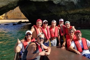 A partir de Portimão: Passeio de barco às Grutas de Benagil