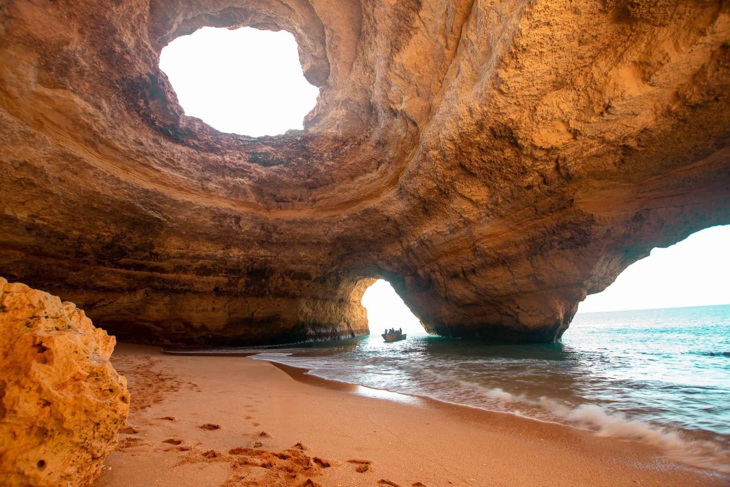 ポルティマン発：ベナギル洞窟スピードボートへのプライベートボートツアー