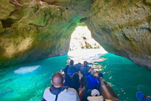 Portimãosta: Benagilin luoliin.