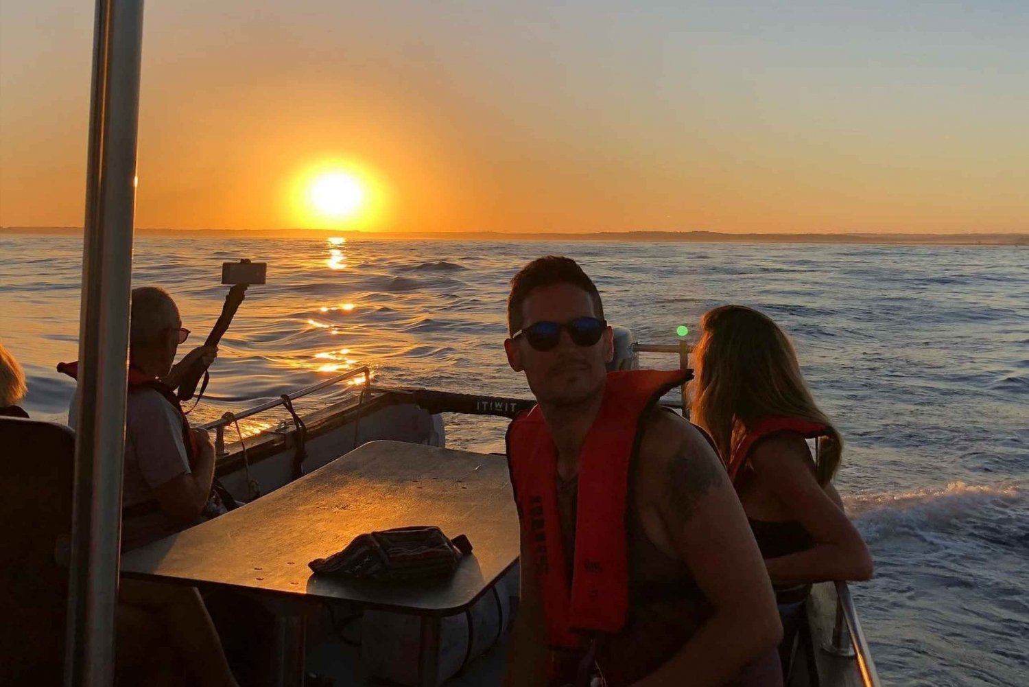 Fra Portimão: Sunset Boat Trip med vin