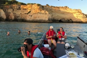 From Portimão: Sunset Boat Trip with Wine