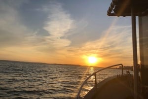 From Portimão: Sunset Boat Trip with Wine