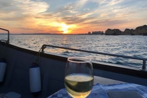 From Portimão: Sunset Boat Trip with Wine