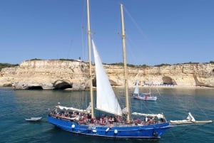 Ab Vilamoura: 3-stündiger Segeltörn an der Algarveküste