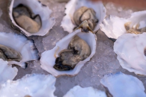 From Vilamoura: Oysters and Bubbles Sailing Experience