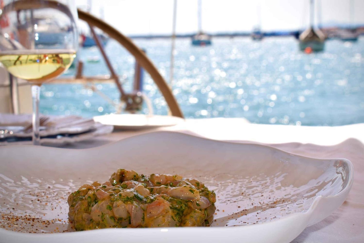 Halbtägige private Segelyacht-Erfahrung in Tavira