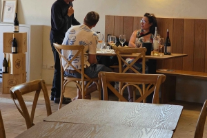 Исторический центр и дегустация вин