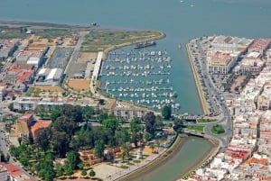 Tour particular pelo leste do Algarve, incluindo passeio de barco para a Espanha
