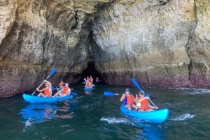 Benagil Beach: Kajakfahrt zu den Benagil-Höhlen mit Sonnenaufgangsoption