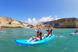 Benagil Beach: Kajakfahrt zu den Benagil-Höhlen mit Sonnenaufgangsoption